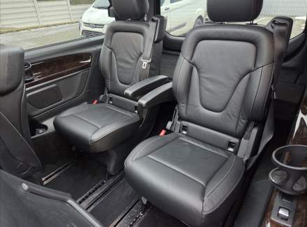 Mercedes-Benz - V-class