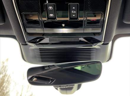 Land Rover - Range Rover Sport