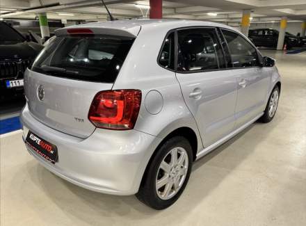 Volkswagen - Polo