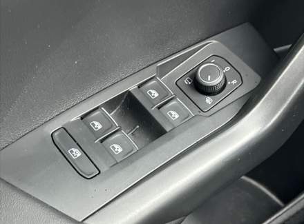 Volkswagen - T-Cross