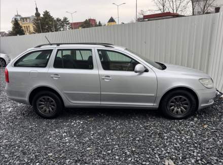 Škoda - Octavia