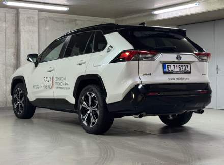 Toyota - RAV 4