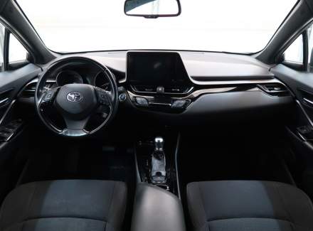 Toyota - C-HR