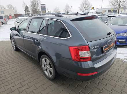 Škoda - Octavia