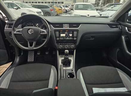 Škoda - Octavia
