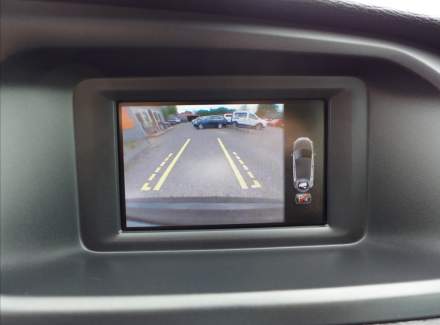 Volvo - V40