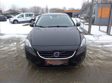 Volvo - V40