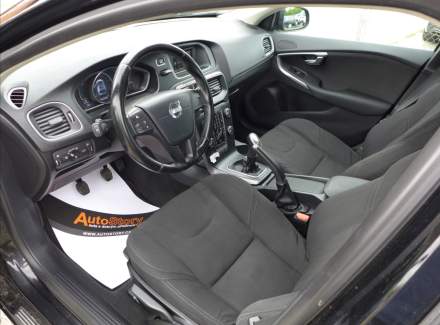 Volvo - V40