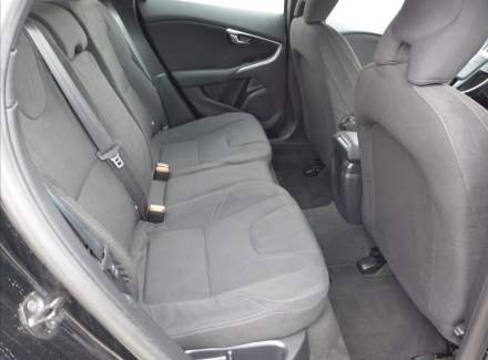Volvo - V40