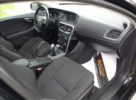 Volvo - V40