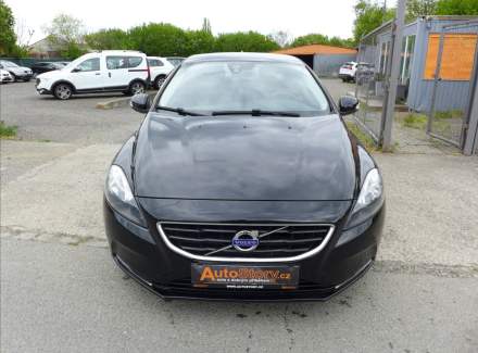Volvo - V40