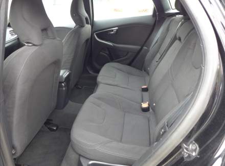 Volvo - V40