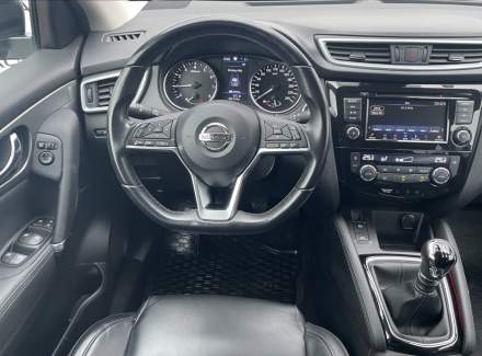 Nissan - Qashqai