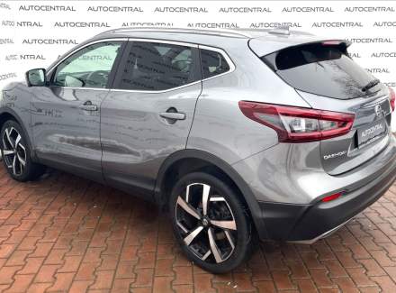 Nissan - Qashqai