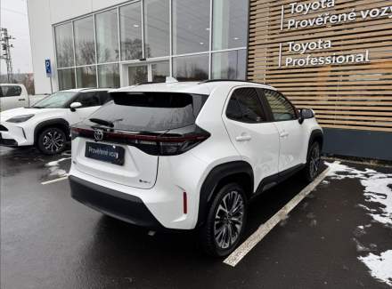 Toyota - Yaris Cross