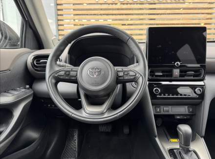 Toyota - Yaris Cross