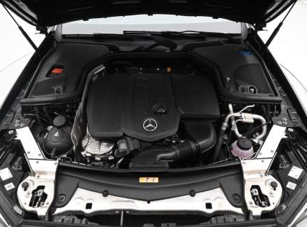 Mercedes-Benz - E-class