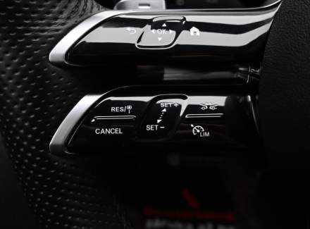 Mercedes-Benz - E-class