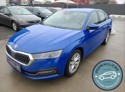 Škoda - Octavia