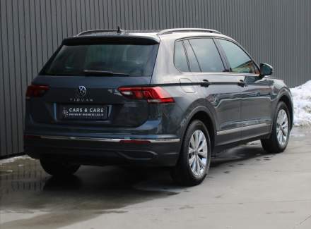 Volkswagen - Tiguan