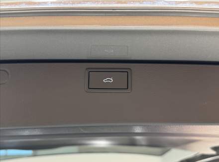 Volkswagen - Multivan