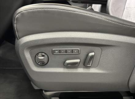 Volkswagen - Multivan