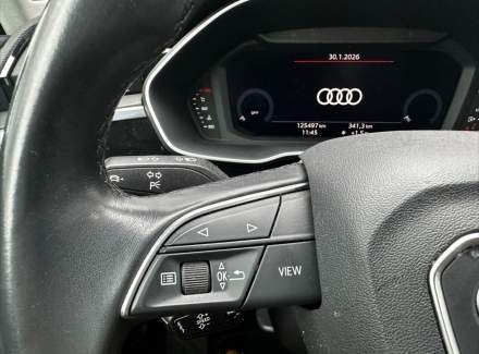 Audi - Q3
