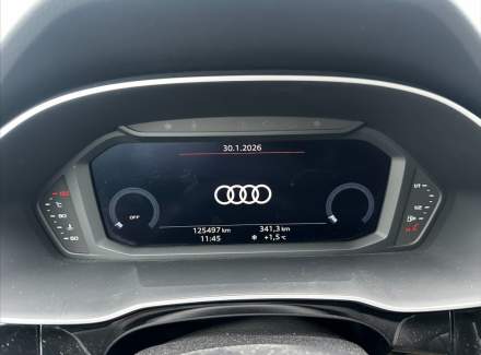 Audi - Q3