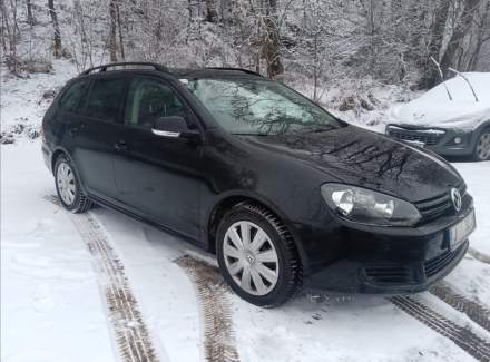Volkswagen - Golf