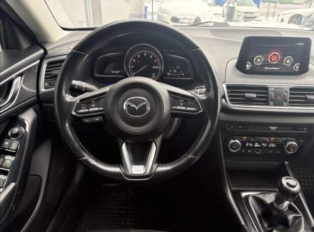Mazda - 3