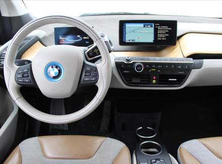 BMW - i3