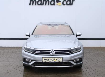 Volkswagen - Passat