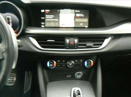 Alfa Romeo - Stelvio