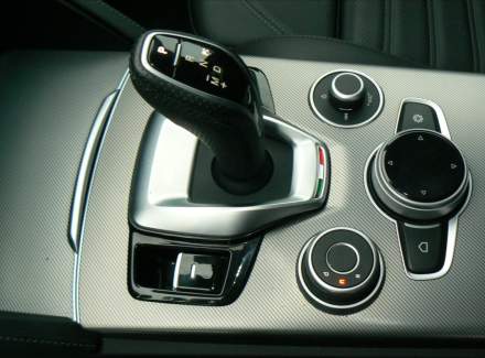 Alfa Romeo - Stelvio