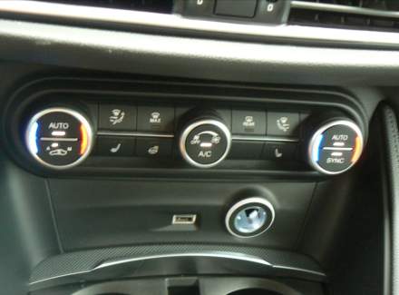 Alfa Romeo - Stelvio