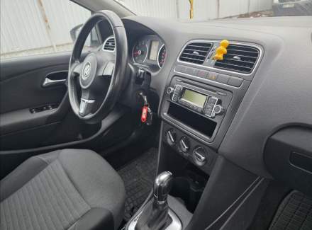 Volkswagen - Polo