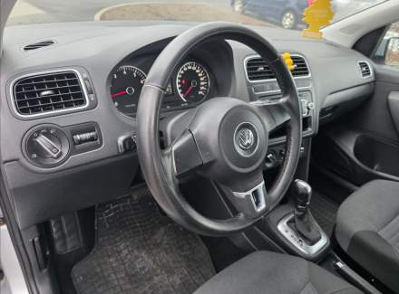 Volkswagen - Polo