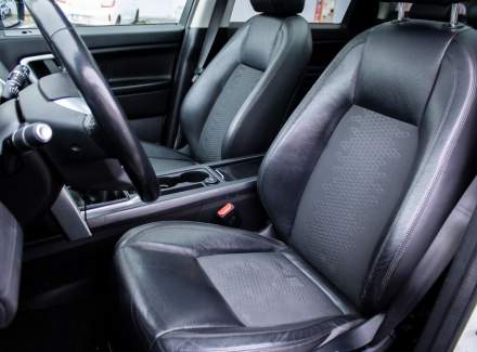 Land Rover - Discovery