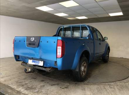 Nissan - Navara