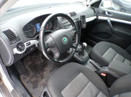 Škoda - Octavia