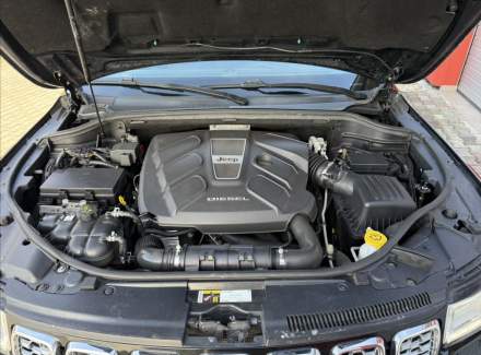 Jeep - Grand Cherokee