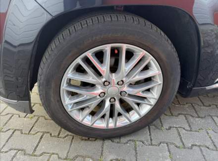 Jeep - Grand Cherokee