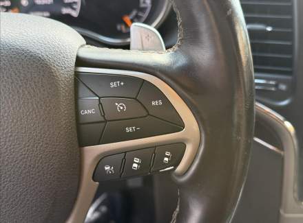 Jeep - Grand Cherokee