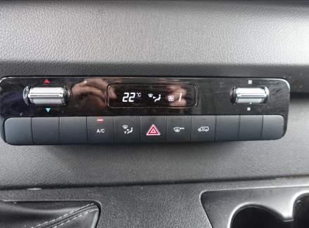 Mercedes-Benz - Sprinter