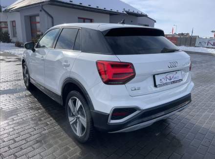 Audi - Q2