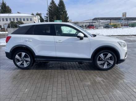 Audi - Q2