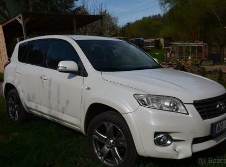 Toyota - RAV 4