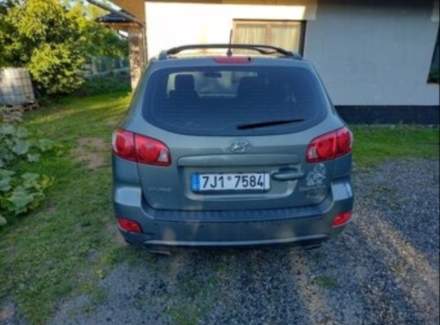 Hyundai - Santa FE