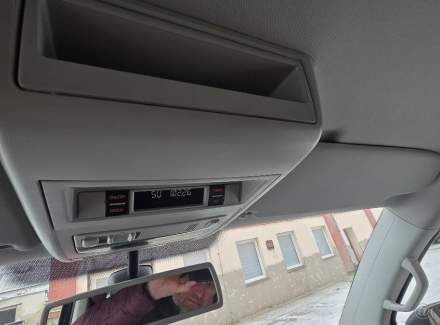 Volkswagen - Caravelle