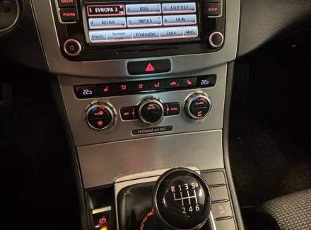 Volkswagen - Passat CC